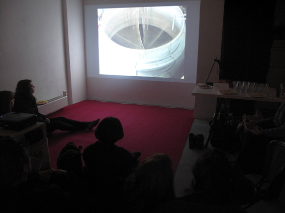 "Videoart Aperó" / 27th March 2014 / Photo: Maycec